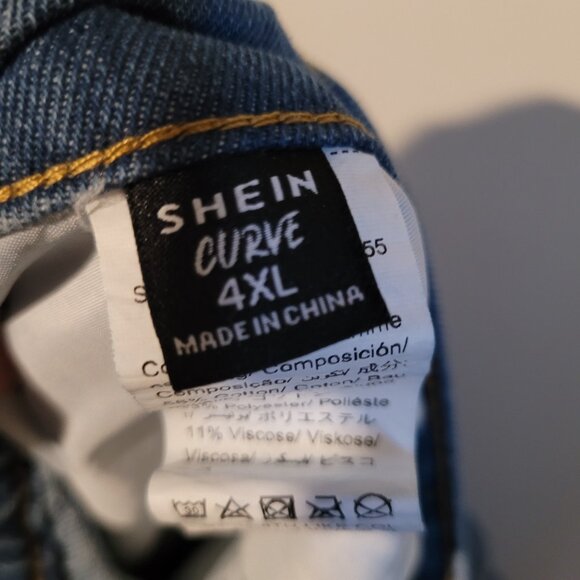 SHEIN Elastic Waist Daisy Embroidered Cuffed Jean Shorts SZ 4X - Picture 3 of 3